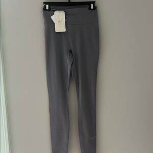 Gray High-Waisted Leggings